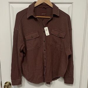 Aerie NWT oversized brown waffle knit button up long sleeve shirt, fit like XL
